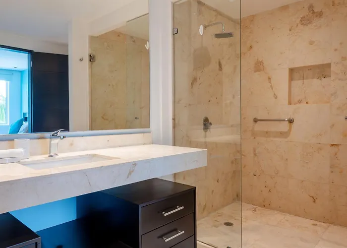 Elements Penthouse 14 *