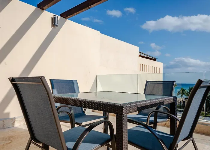Apartment Elements Penthouse 14 *