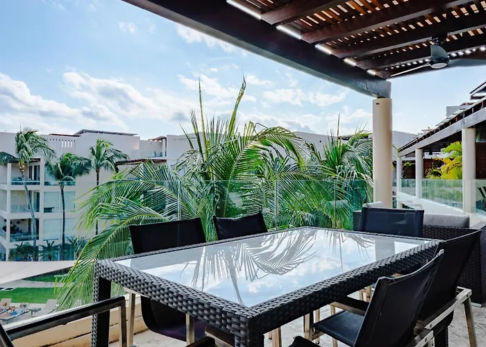 Apartment Elements Penthouse 14